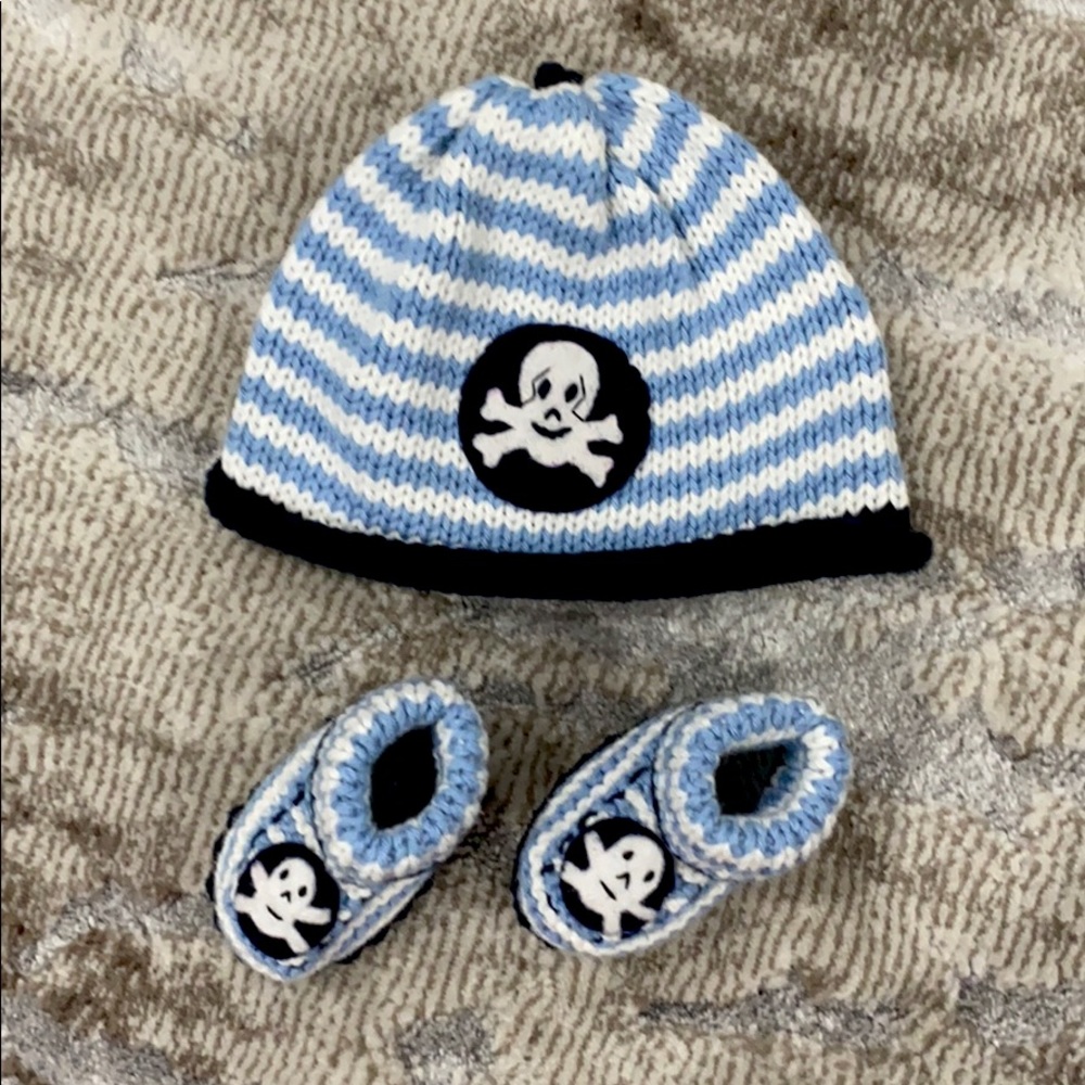 Baby Skull Hat and Bootie Set